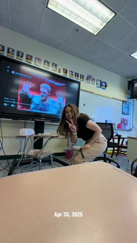 Post 8 by Sari Beth Rosenberg on TikTok (video)