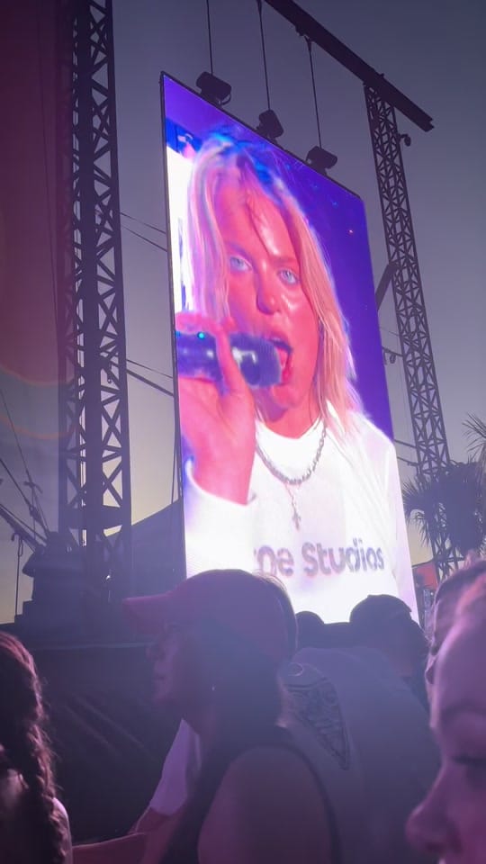 Post 3 by Chelsey Porter on TikTok (video)