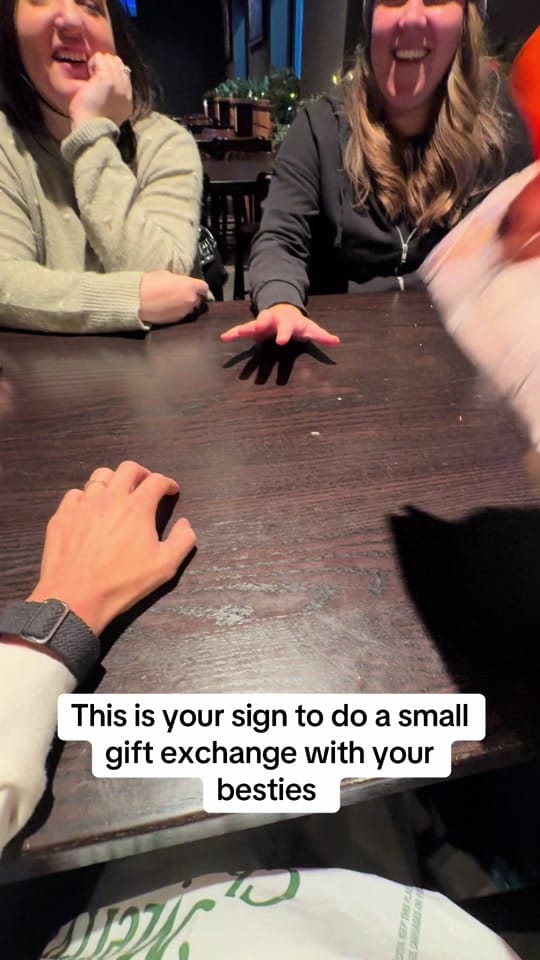 Post 8 by Sarah Sathren®🐥🎀 on TikTok (video)