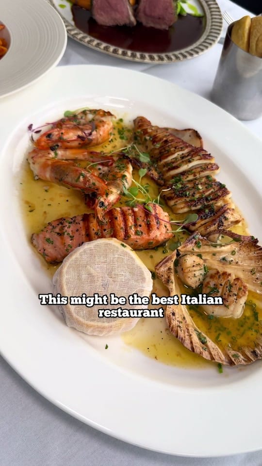 Post 10 by TheGreekeats on TikTok (video)
