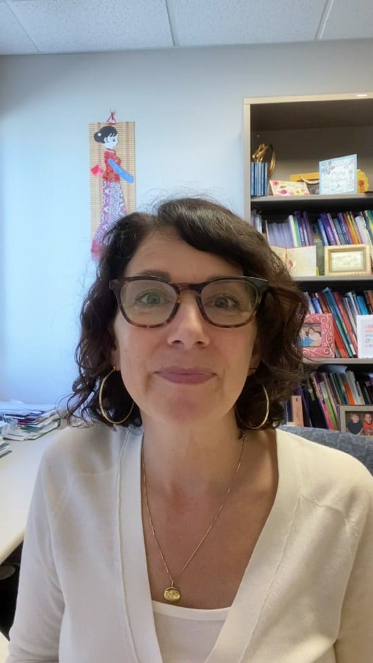 Post 1 by English with Jenna on TikTok (video)