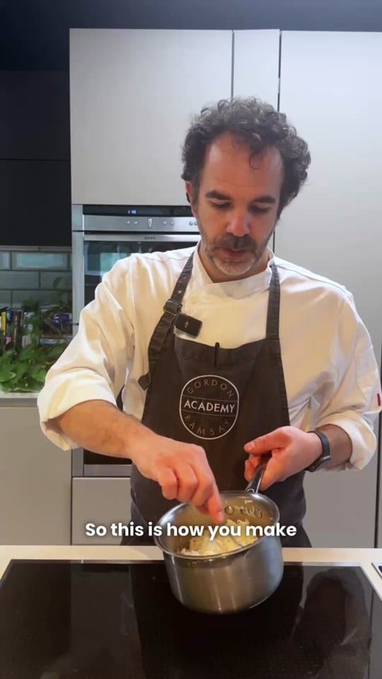 Post 1 by Gordon Ramsay Academy on TikTok (video)