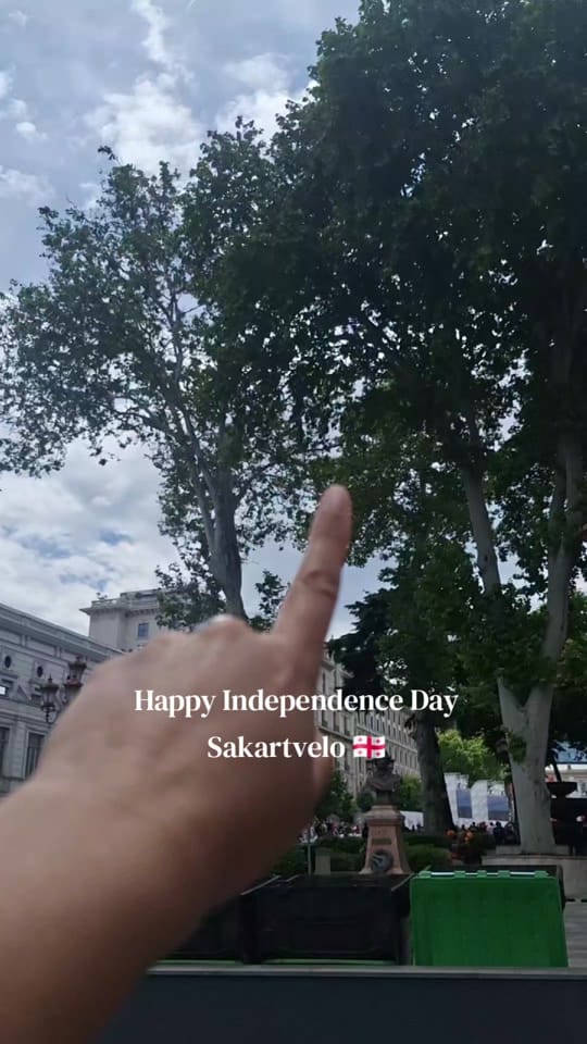 Post 6 by Erika| English with Reeka🇺🇸 on TikTok (video)