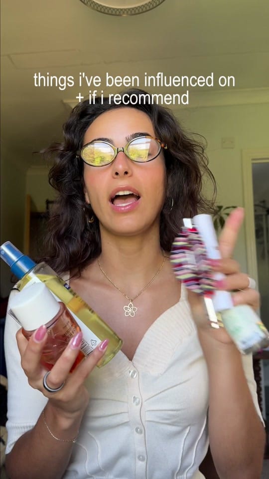 Post 10 by fia on TikTok (video)