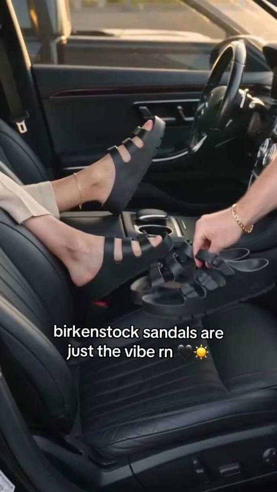 Post 1 by Royce Kensington on TikTok (video)