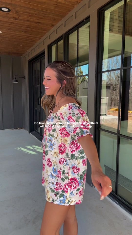 Post 5 by Riley on TikTok (video)