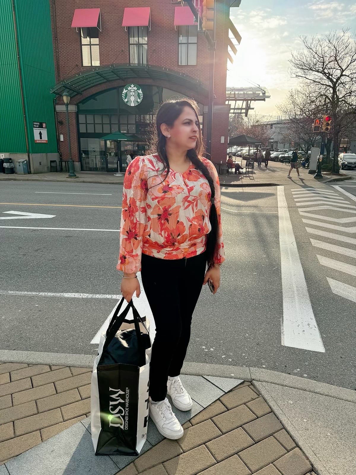 Post 10 by Meal.lay by Ellcanes on TikTok (video)