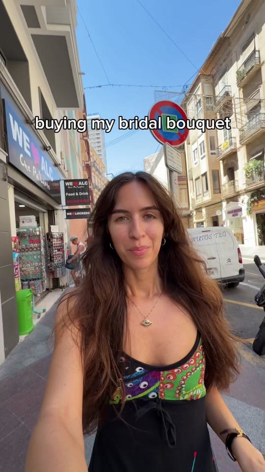 Post 4 by Fayee🫒 on TikTok (video)