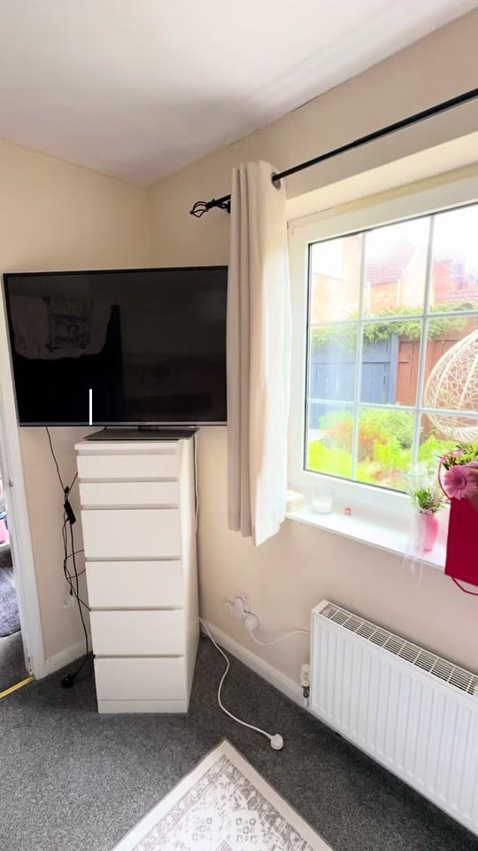 Post 1 by Katrina McKenzie on TikTok (video)