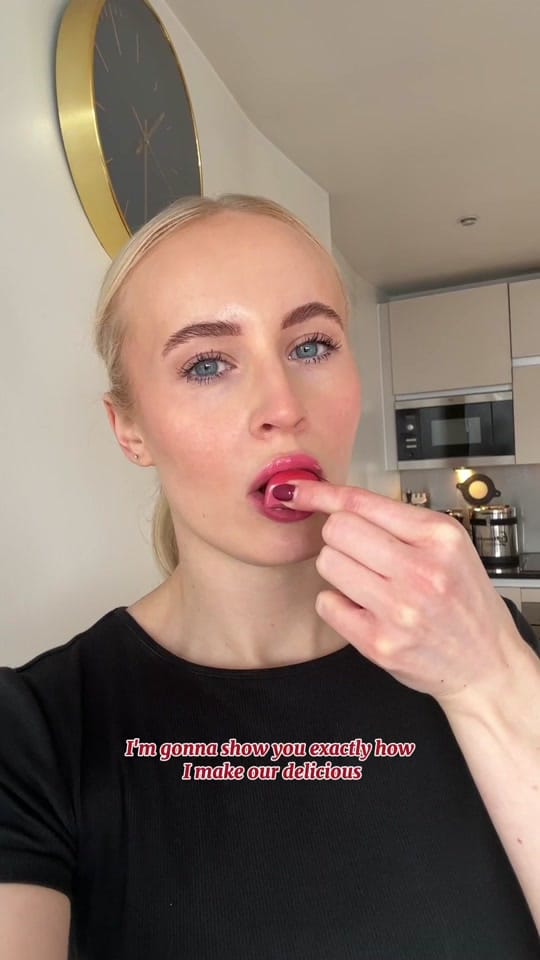 Post 6 by Handmade Vegan Chocs 🍫🌱 on TikTok (video)