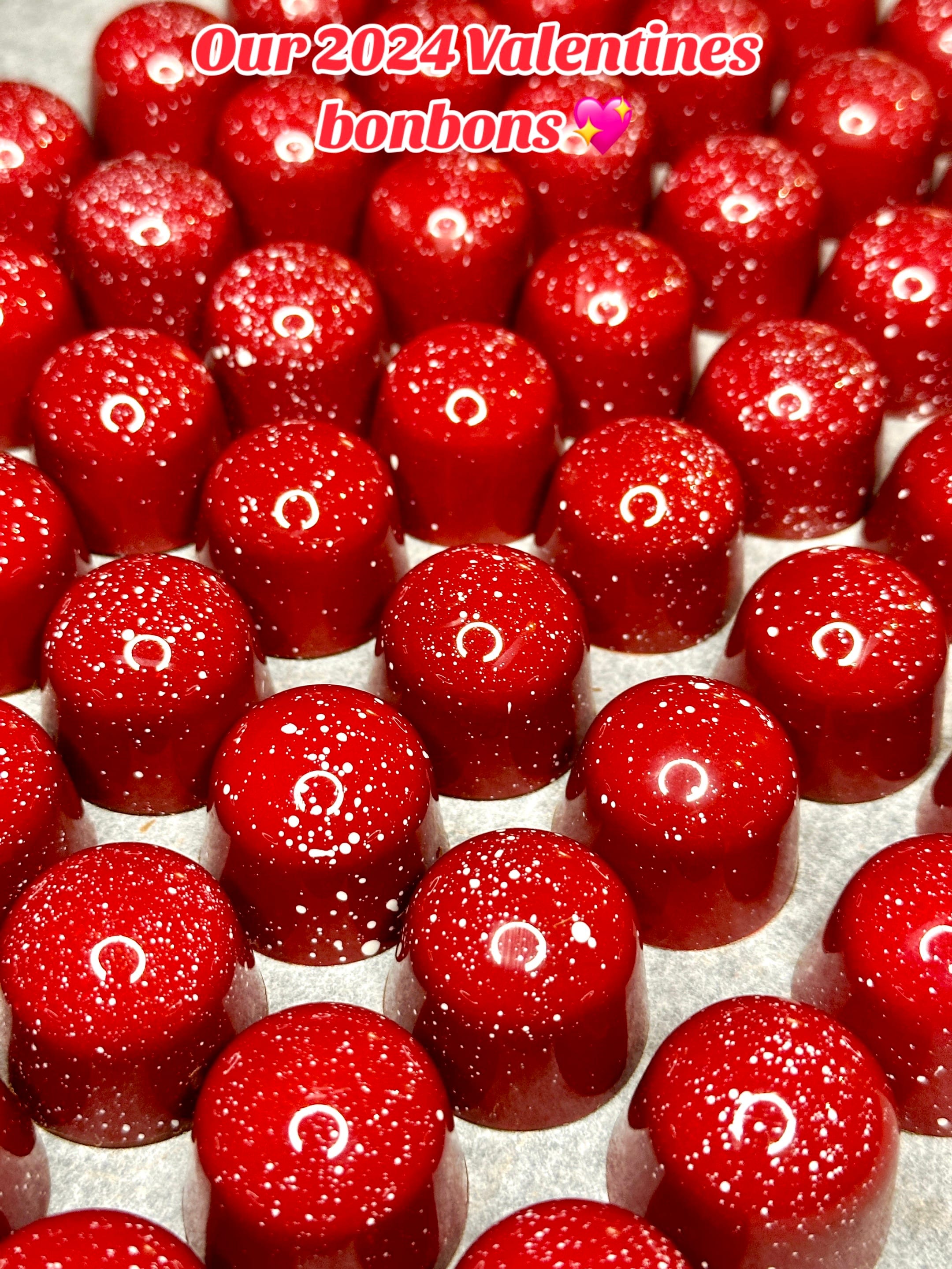 Post 5 by Handmade Vegan Chocs 🍫🌱 on TikTok (video)