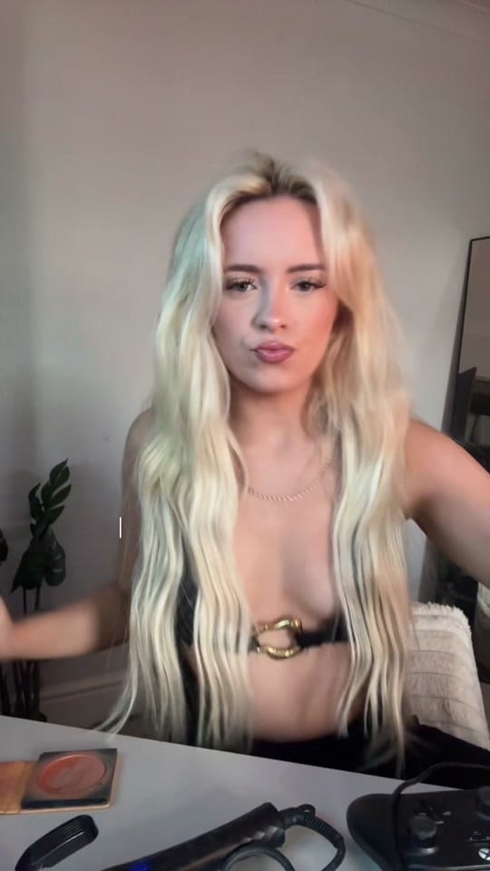 Post 1 by Lou on TikTok (video)