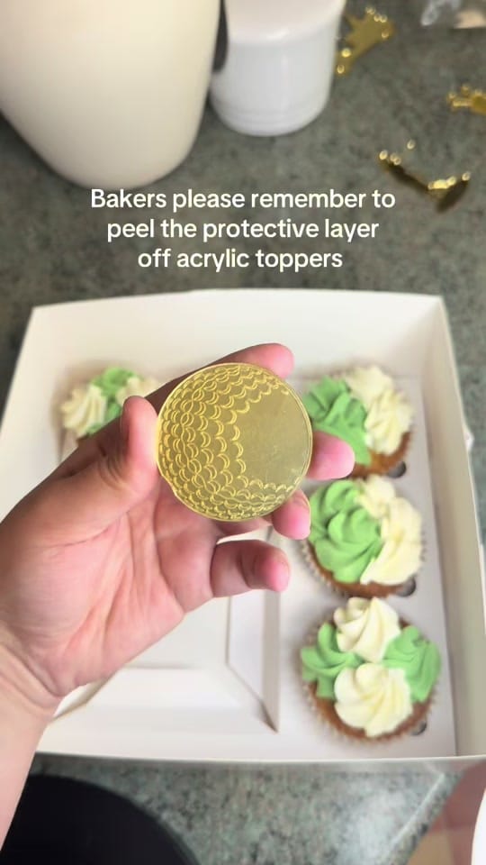 Post 3 by Paisleyscakes on TikTok (video)