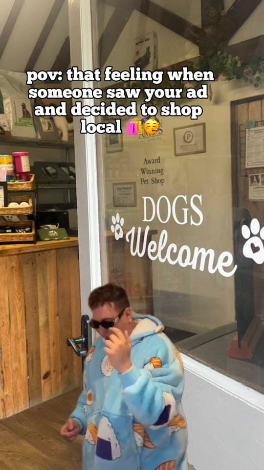 Post 9 by Amy’s Pet Supplies on TikTok (video)