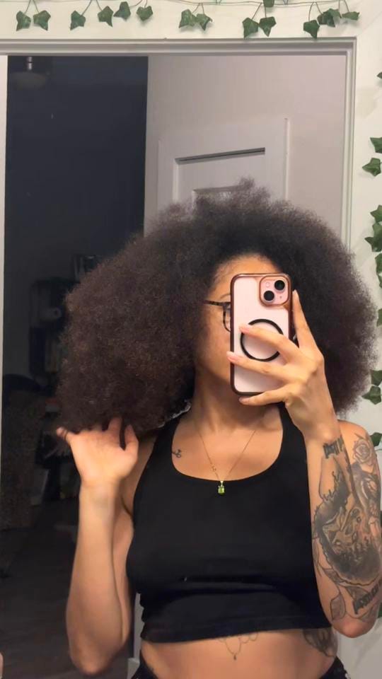 Post 4 by ♡bratch♡ on TikTok (video)