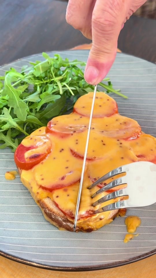 Post 5 by susanneshighlandstories on TikTok (video)