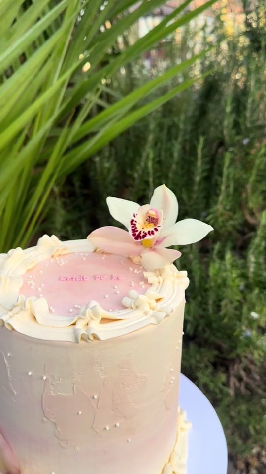 Post 6 by Halwa Helwa on TikTok (video)