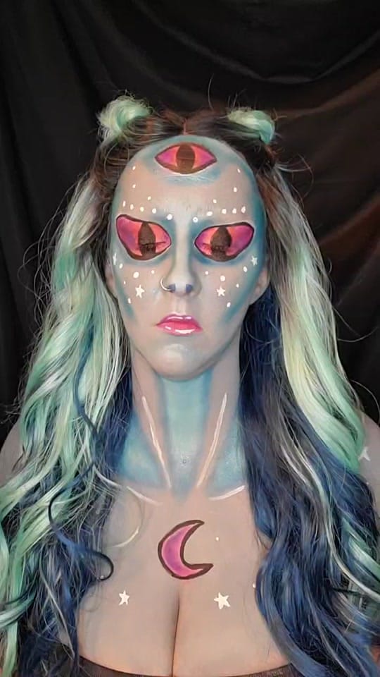 Post 3 by Amanda Roum on TikTok (video)