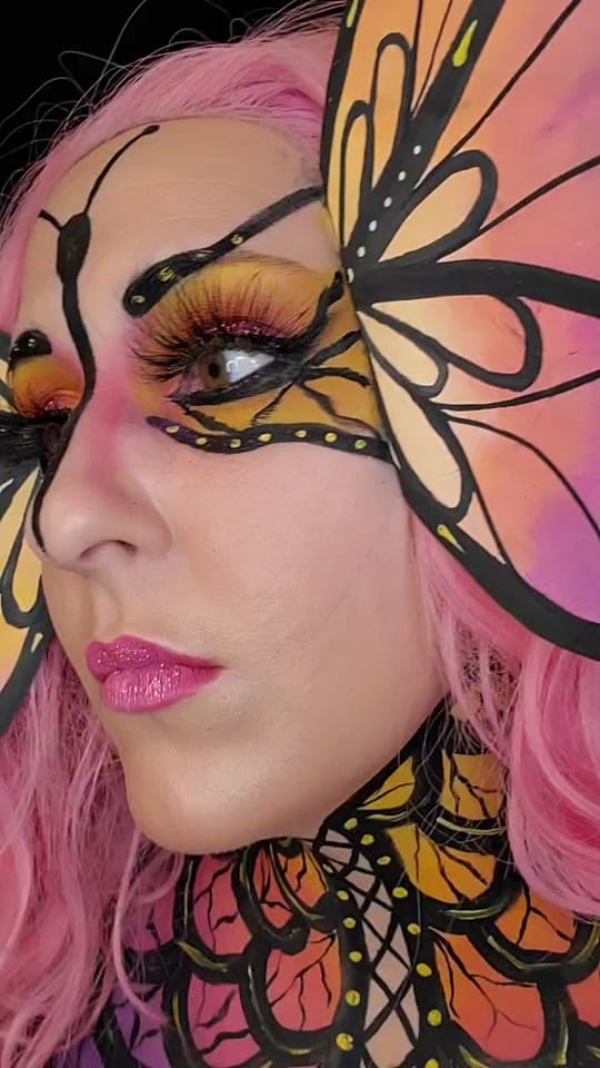 Post 5 by Amanda Roum on TikTok (video)