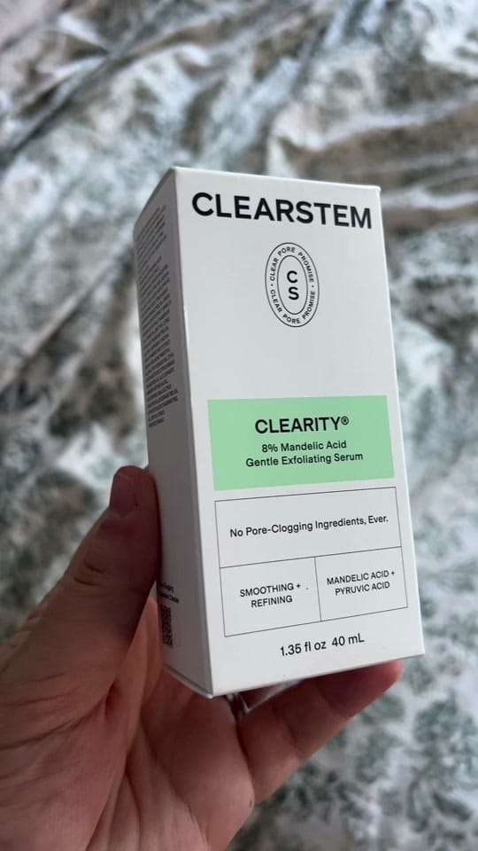 Post 4 by Elena on TikTok (video)