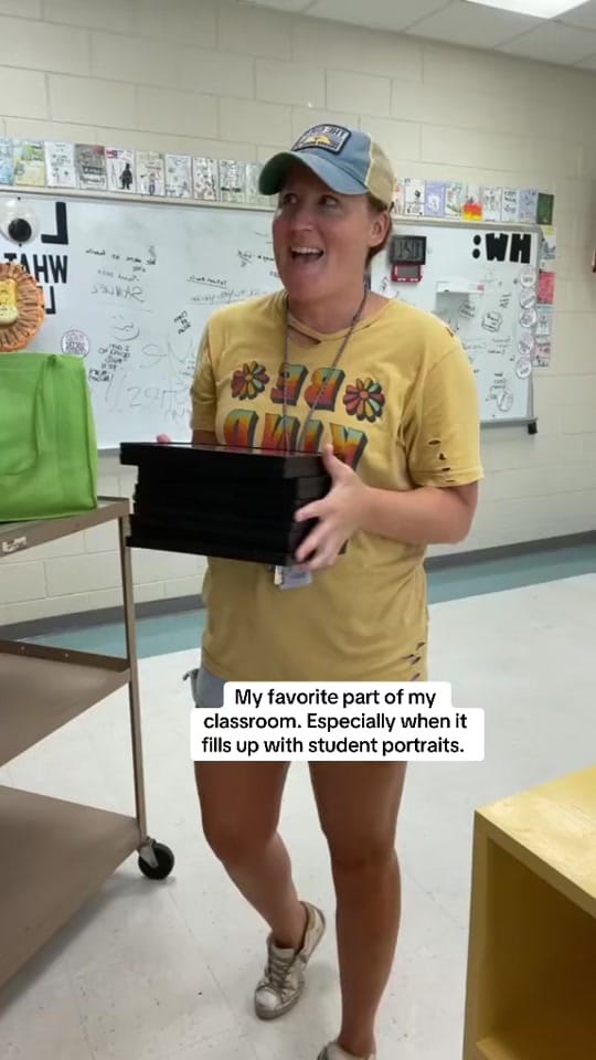 Post 5 by Katie Smith on TikTok (video)