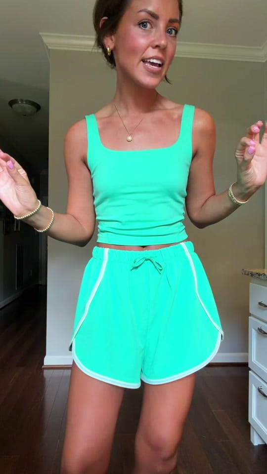 Post 2 by Avery Powell on TikTok (video)