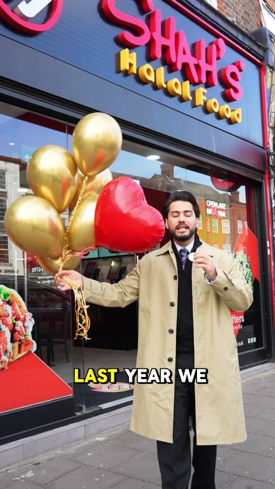 Post 8 by Shah’s Halal Food on TikTok (video)
