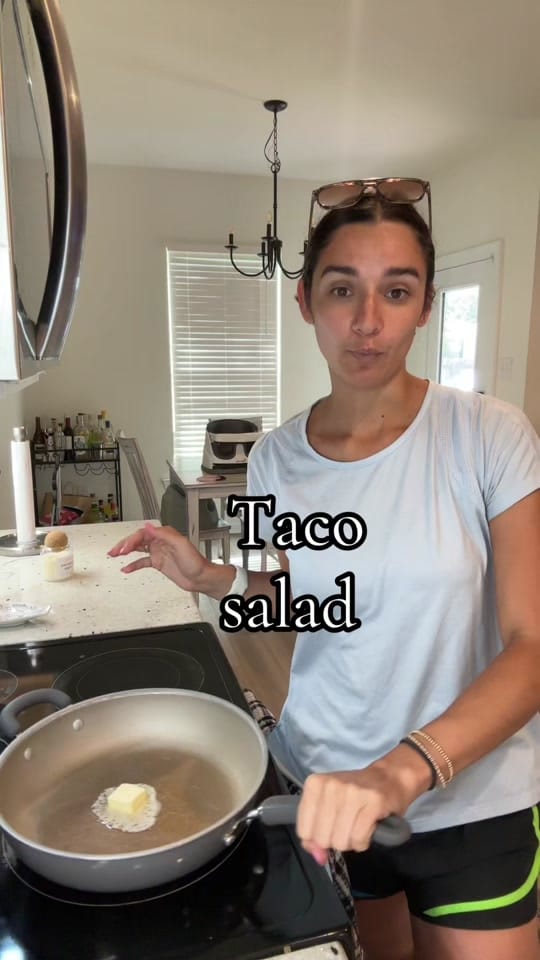 Post 6 by Meg Johnson | Working Mama💗 on TikTok (video)
