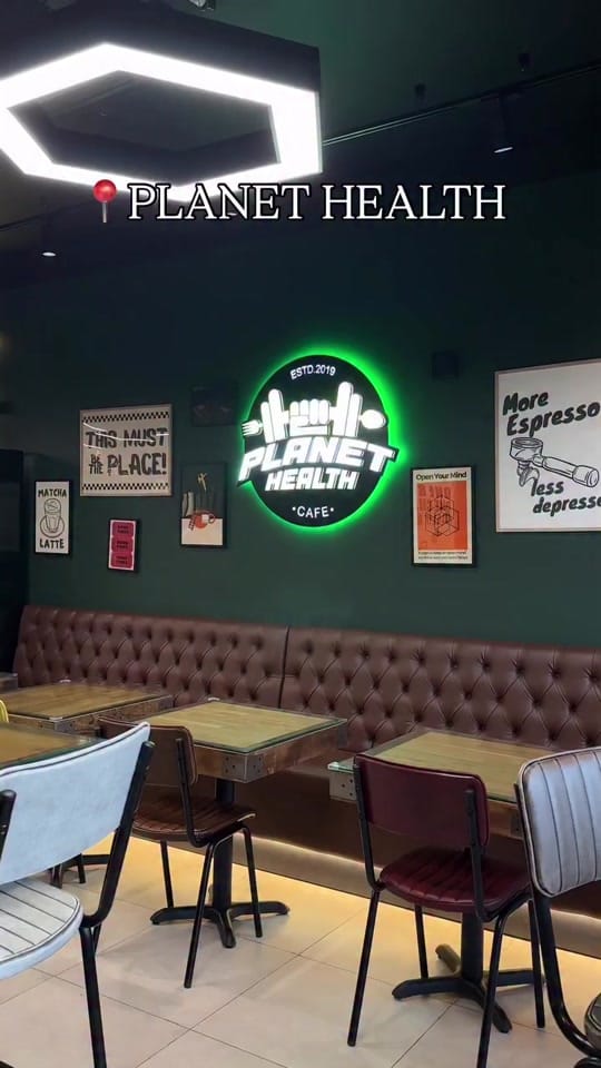 Post 6 by Halal Midlands on TikTok (video)