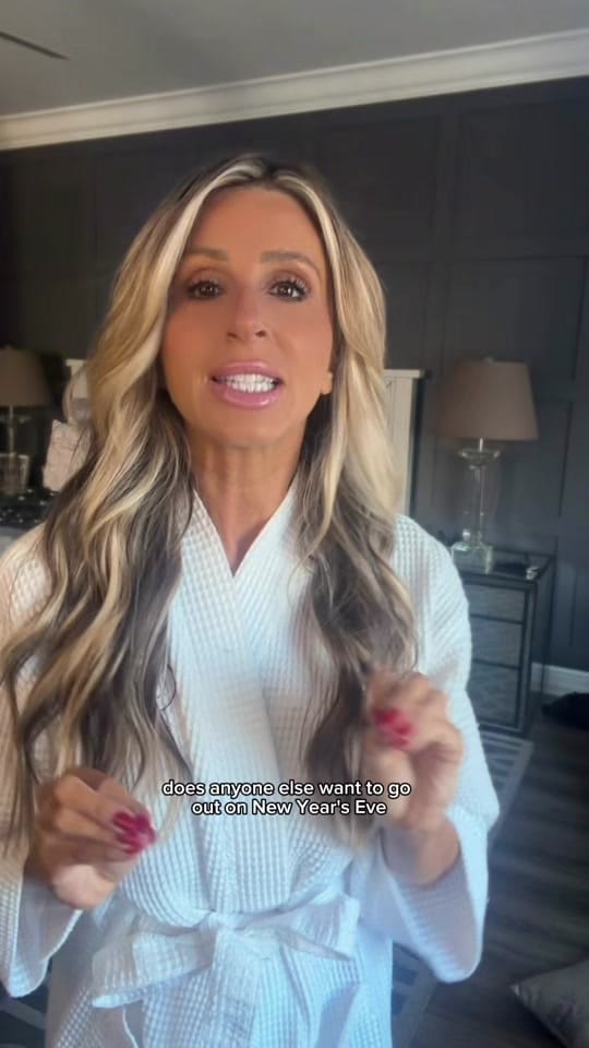 Post 6 by Florida Yoga Mama on TikTok (video)