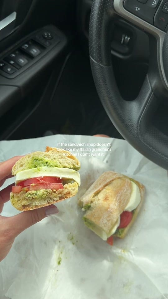 Post 7 by HARLI on TikTok (video)