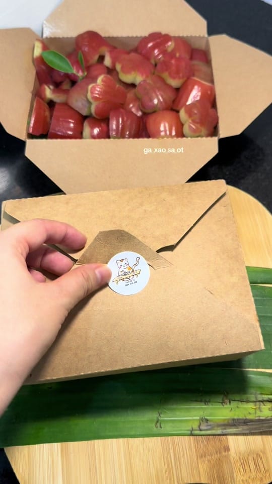Post 8 by Gà xào sả ớt🌸 on TikTok (video)