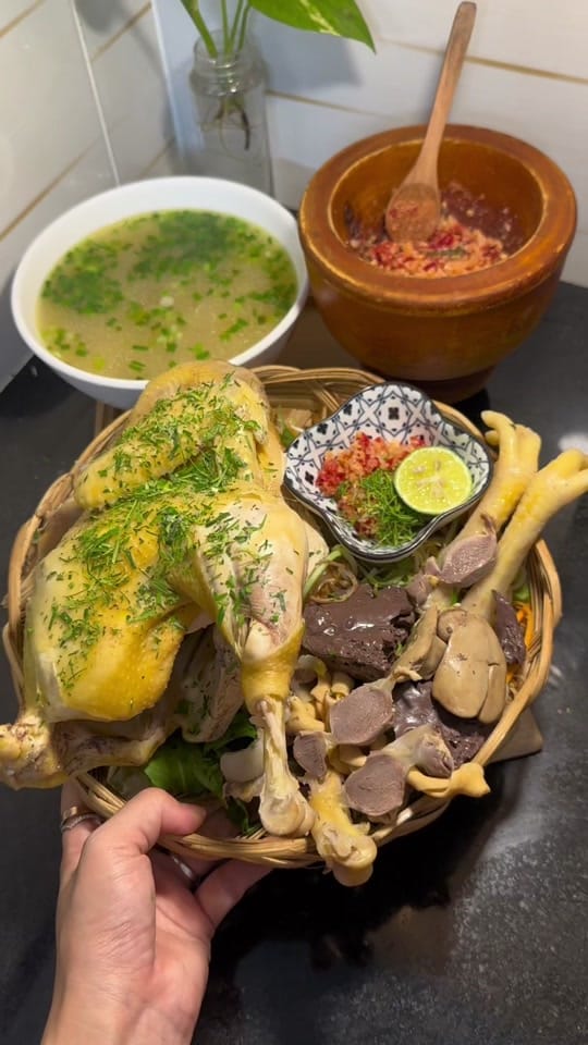 Post 9 by Gà xào sả ớt🌸 on TikTok (video)