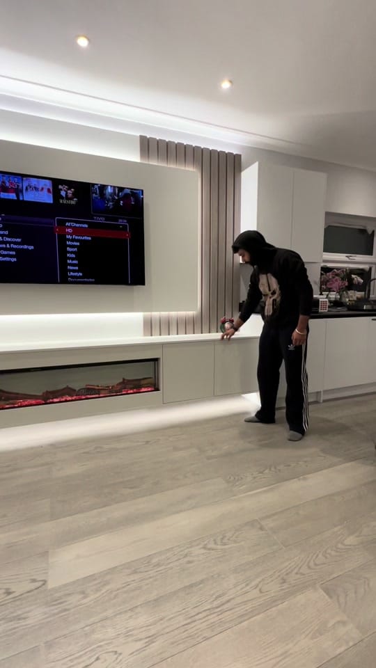 Post 8 by parassehgal553 on TikTok (video)