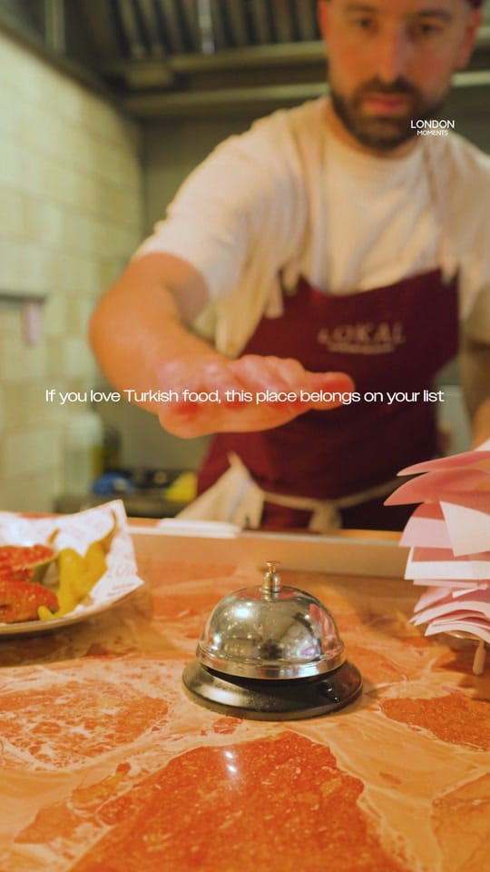 Post 4 by London.Moments on TikTok (video)