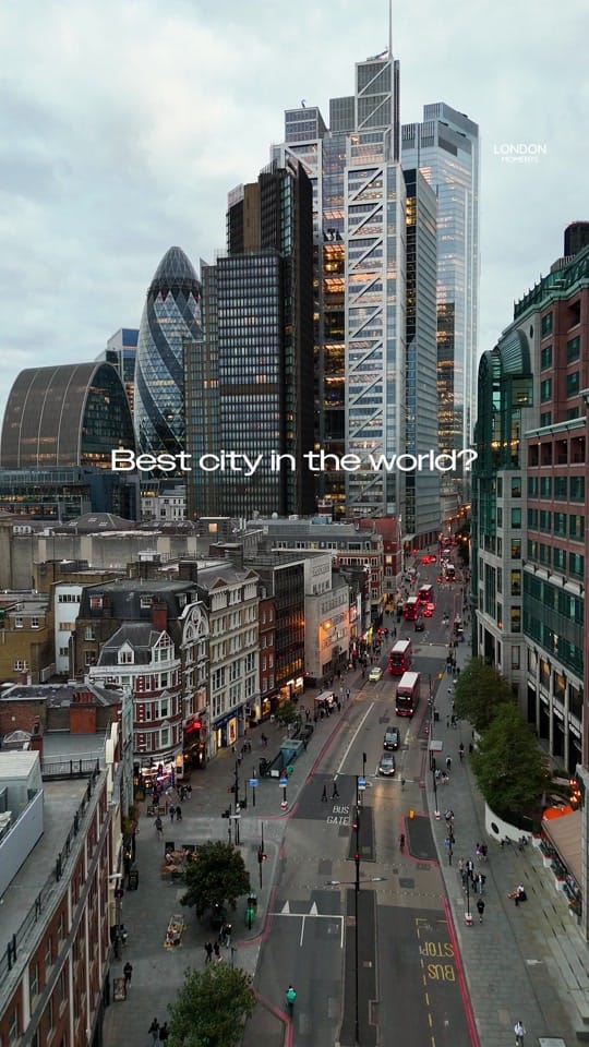 Post 1 by London.Moments on TikTok (video)