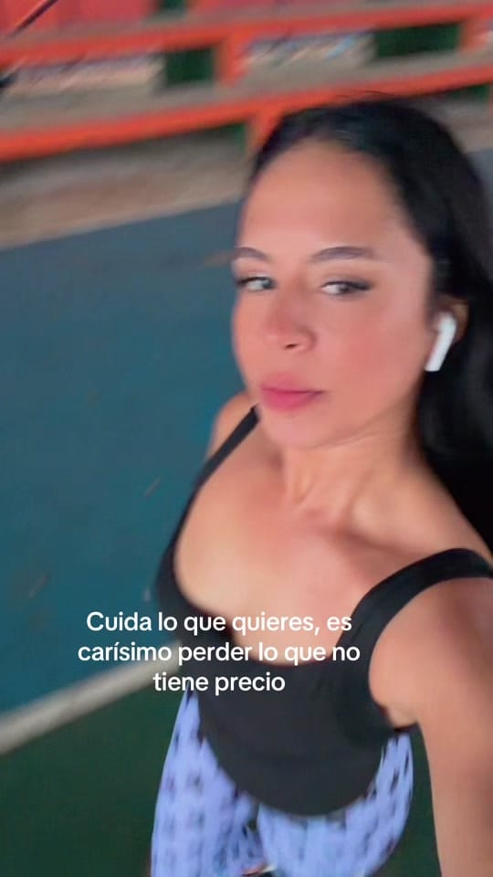 Post 1 by Adeliz Rivera on TikTok (video)