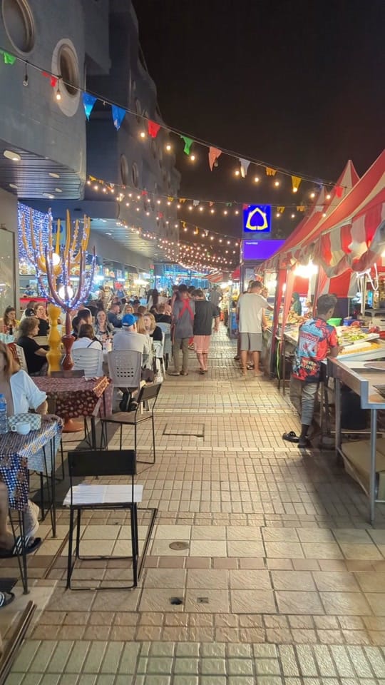 Post 9 by HungryThaiGuy on TikTok (video)