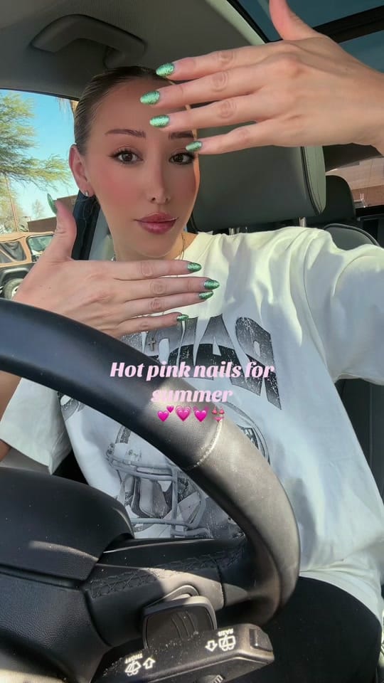 Post 1 by Bianca on TikTok (video)