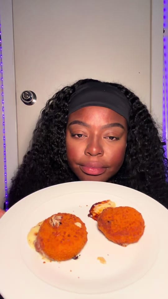 Post 5 by Mabslayssmukbangs on TikTok (video)