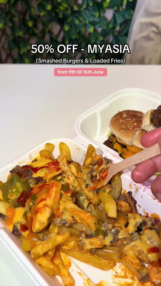 Post 3 by HalalDiningLeeds on TikTok (video)