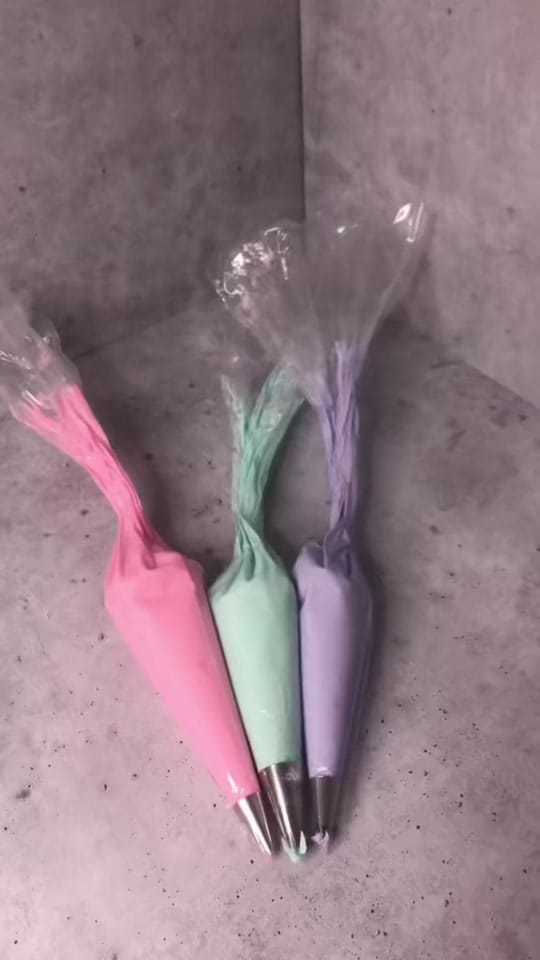 Post 4 by Cakes By Nayyy on TikTok (video)