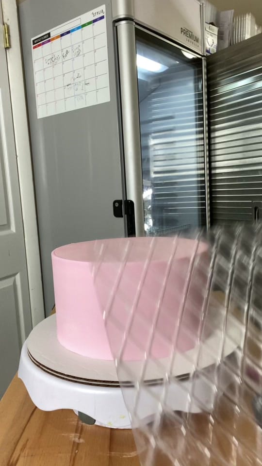 Post 9 by Cakes By Nayyy on TikTok (video)