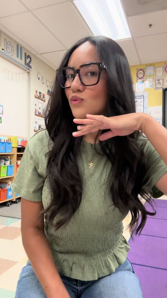 Post 2 by iris on TikTok (video)