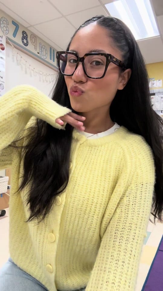 Post 9 by iris on TikTok (video)