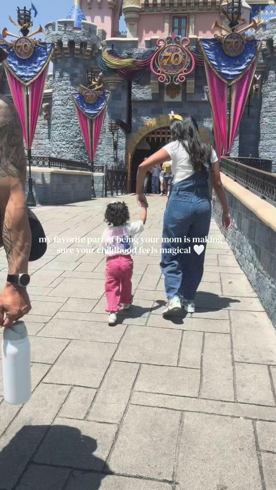Post 4 by iris on TikTok (video)