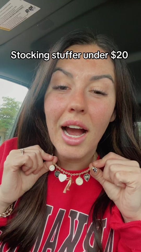 Post 2 by Abby Mac 🩷✏️ on TikTok (video)