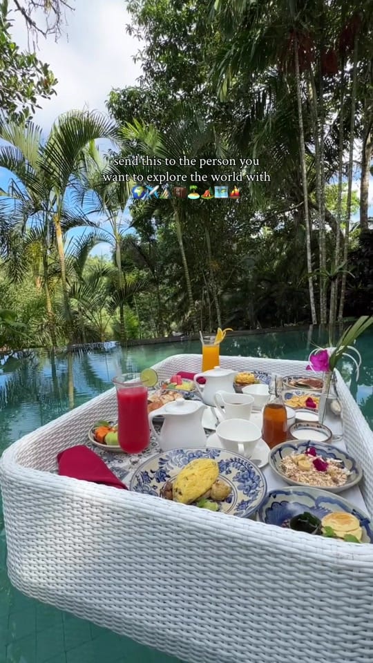 Post 10 by by.sarahteresa on TikTok (video)