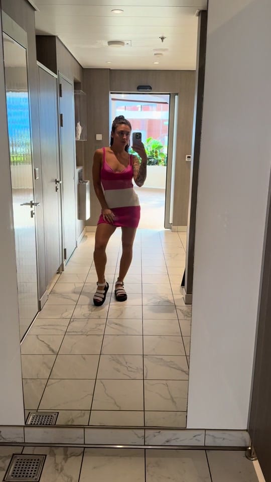 Post 3 by Sabrina 🌈 on TikTok (video)