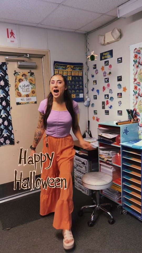 Post 6 by Sabrina 🌈 on TikTok (video)